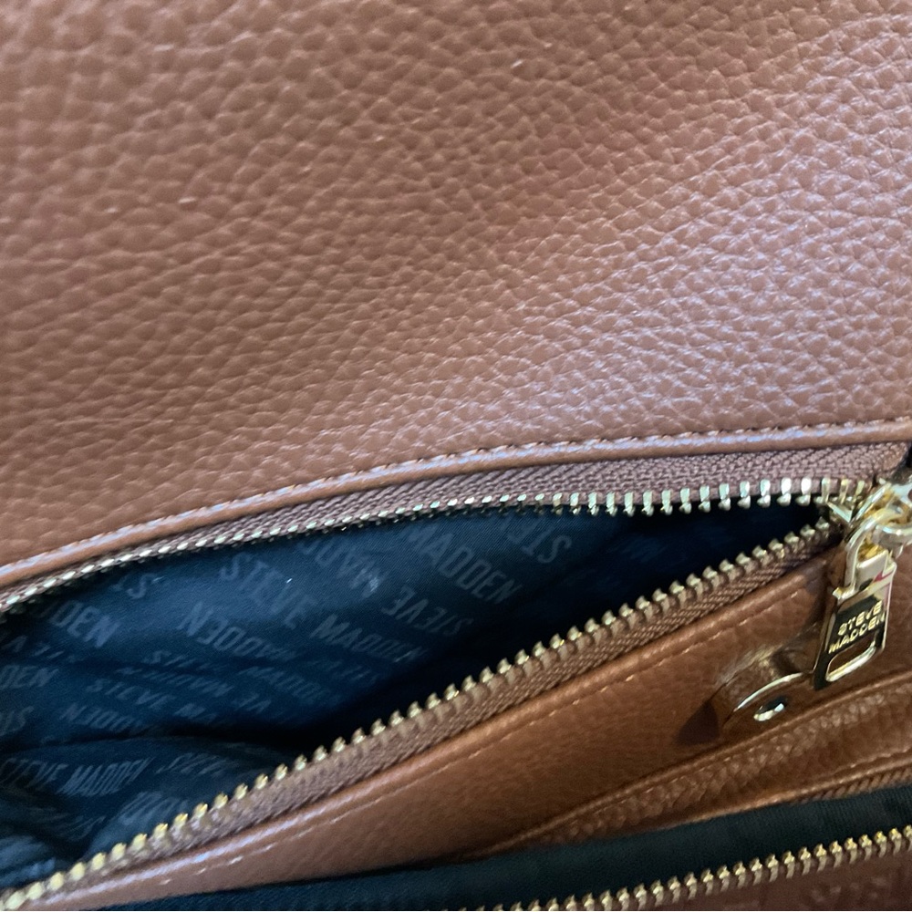 Steve Madden Brown Faux(?) Leather Backpack Purse Gold EUC - Picture 6 of 10